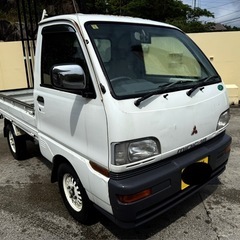 車検8年1月！走行9.8万㌔！エアコンパワステ付！ダイナモ交換済み！マフラー補修済み！まだまだ乗れます！2WD MT車の画像
