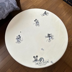 テーブル