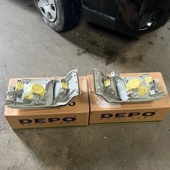 ★ハイエース　左右ヘッドライト　セット販売　社外品の画像