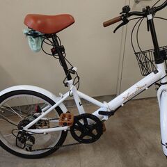 20インチ6段変速付き折り畳み自転車(充電式空気入れ付き)の画像