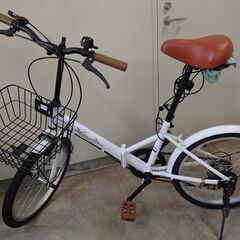 20インチ6段変速付き折り畳み自転車(充電式空気入れ付き)