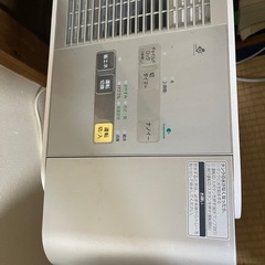 Panasonic F-RO05 除湿機 ホワイトの画像