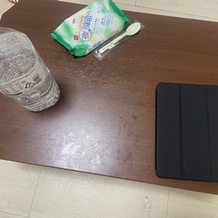 折りたたみテーブル