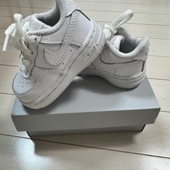 キッズスニーカー