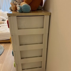 子供用タンスの画像