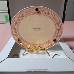 MIKIMOTO の写真立てと紅筆