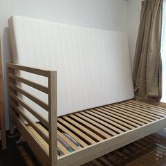 IKEA TARVA セミダブル ベッド マットレスセットの画像