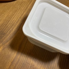 プラスチック　うつわなどの画像
