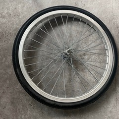 リヤカー　タイヤ　ノーパンクタイヤの画像