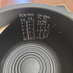 備長炭釜　内釜のみ　TOSHIBA 圧力IH炊飯器 RC-10VXP  5.5合炊き
の画像