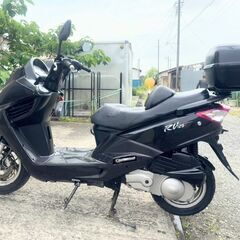 非常に良好なエンジン。SYM RV125i。バッテリーは新品。フロントディスクブレーキ、リアディスクブレーキ。燃料噴射システム。走行距離16,882キロ. ◆安い価格で安心して乗れる良いバイクを提供しています。の画像