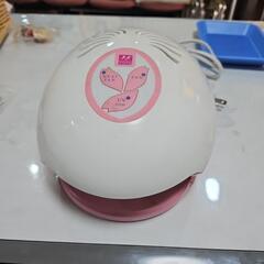 ネイル　UVライト