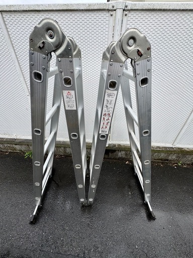 EN131 多機能　脚立　ハシゴ