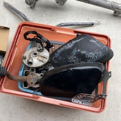ホンダ　スーパーカブ50 エンジン部品　フレーム　フロントフォークなどの画像