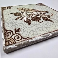 鳥のタイルの画像