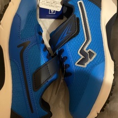 新品　キッズ　防水シューズ　20.0cm 靴　スニーカーの画像