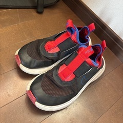 NIKEスニーカー