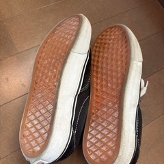 バンズ　スニーカーの画像