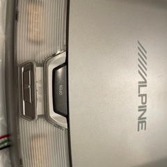 ALPINEフリップダウンモニター