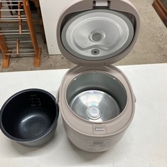 2506-278 小泉成器 ライスクッカーミニ KSC-1513 2023年製 通電確認済み 1.5合炊き 中古の画像