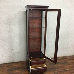 🔷🔶🔷ww1/26 キュリオケース ガラスキャビネット W46×D40.5×H171cm 飾り棚 引出し付き ショーケース レトロ インテリア 北海道民芸？〇🔷🔶🔷の画像