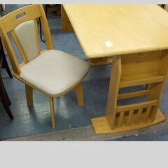 ID639652　食卓3点セット　※テーブル幅広がります。の画像