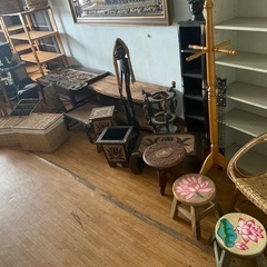 アジアン家具  バザーの画像