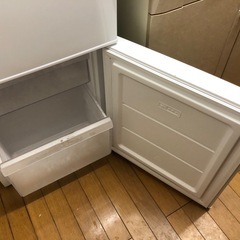 ニトリ　1人暮らし用冷凍冷蔵庫の画像