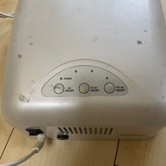 ビューティーネイラー　UVランプ＋替えランプ　セットの画像