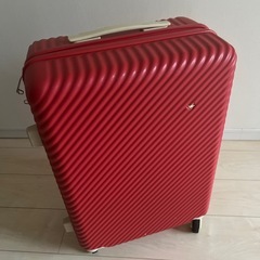 （引渡し予定あり）スーツケース