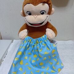 おさるのジョージ　肩掛けフェイスポーチ＆ぬいぐるみ3個セットの画像