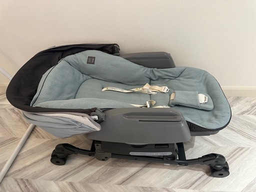 Combi コンビ スウィングベッド&チェア　ネムリラ BEDi Long シリーズ