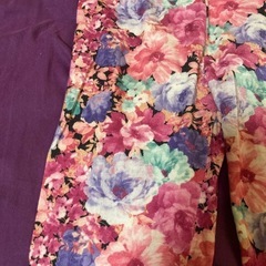 花柄レギンスの画像