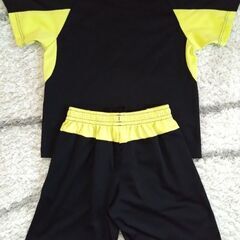 GIRAUDM ウェア上下セット ☆ 美品！160cmの画像