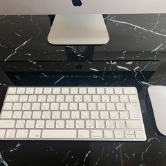 Apple iMac Core i5 の画像