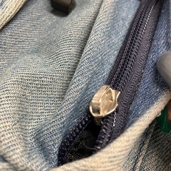 ☆値下げ☆H2506-282 デニムリュック 巾着リュック 色あせあり 一部チャックないですの画像