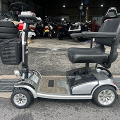 美車　シニアカー　電動車椅子　セニアカー