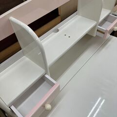 ★リユースのサカイ高崎店★TJ11915  学習机 ピンク/白 H72.5×D77×W100 クリーニング済みの画像
