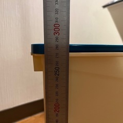 積み重ねできる収納ボックスの画像