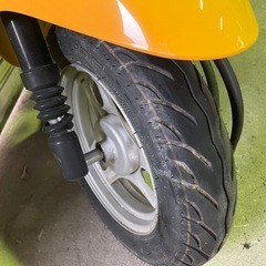 【商談中】美品 実働 BT新品 バリ溝 ホンダ AF67 トゥデイ 4スト バイク 原付 スクーター イエローの画像