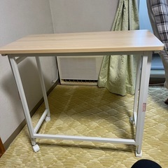 折りたたみ机
