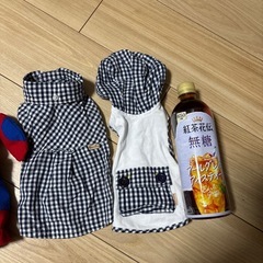 わんちゃんお洋服４枚の画像