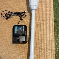 マキタ 充電式掃除機