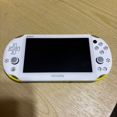 PlayStation Vita Wi-Fiモデル ライムグリー...