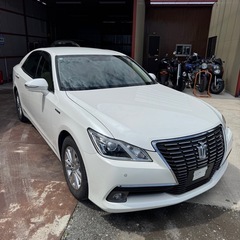 Toyota Crown Hybird H26