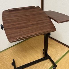 【受け渡し決定】パソコンデスク　【USED】24日最終の画像