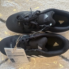 【新品タグ付き】adidas 21cmの画像