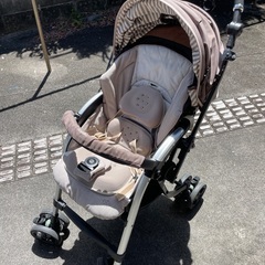 コンビ combi ベビーカー