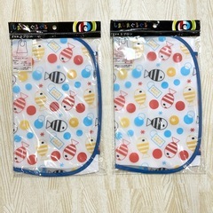 【新品・未使用】しましまぐるぐる　お食事エプロン