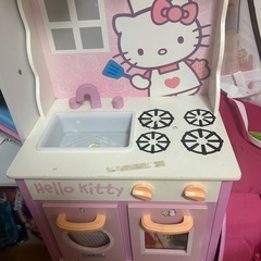 あげます！キティちゃん木製キッチン
